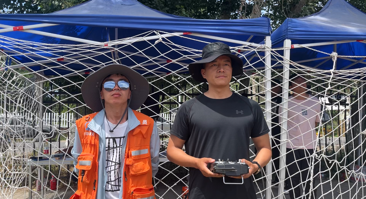 【新疆青少年无人机培训】保华润天航空：超视距机长是何方神圣？