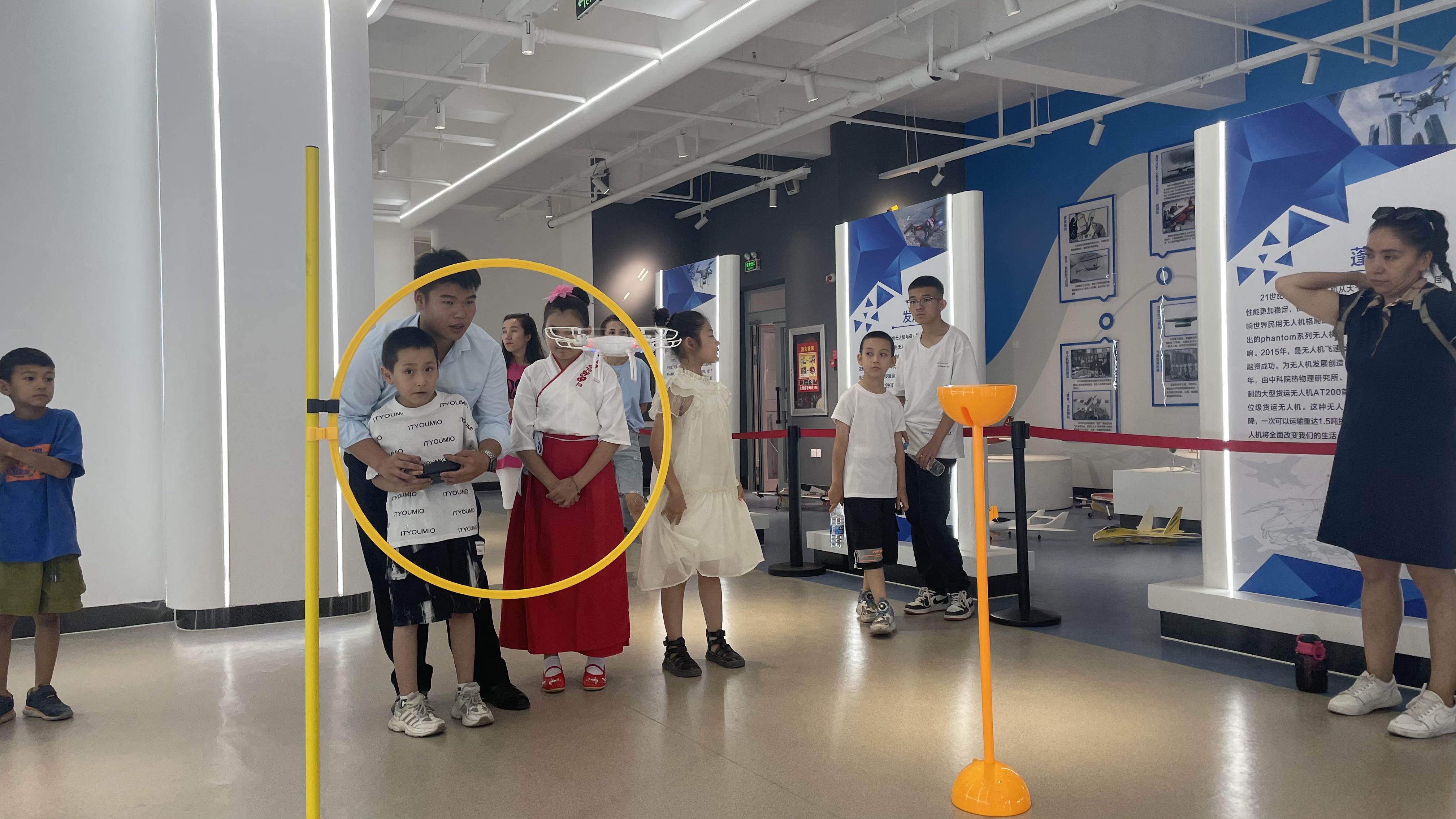 新疆青少年的无人机梦想：保华润天航空民航局CAAC培训全解析